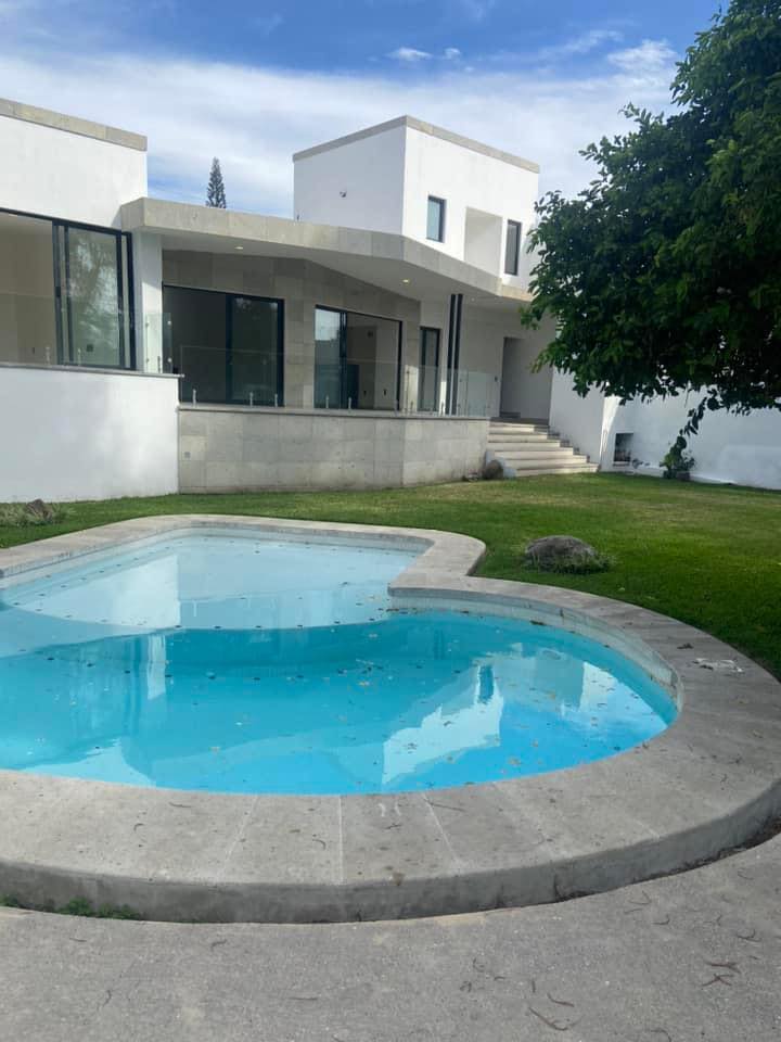 Casa con alberca en Cuernavaca